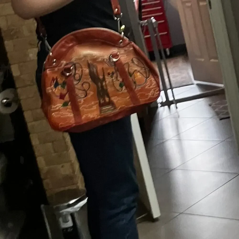 Vintage Tooled Leather Handbag Abstract Art Design Brown Shoulder Purse - Picture 6 of 8